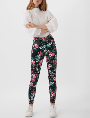 Pantaloni Stradivarius, floral, 34
