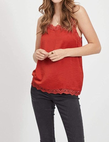 Maiou Vila, caramiziu