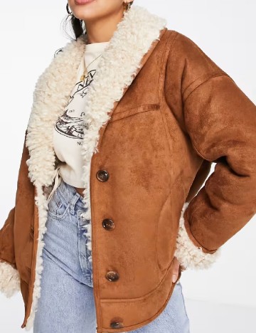 Jacheta Miss Selfridge, maro