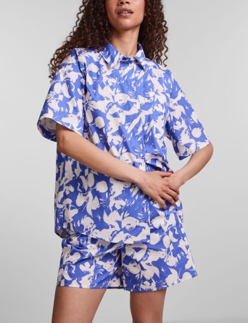 Pantaloni scurti Y.A.S, albastru