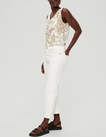 Maiou s.Oliver, maro