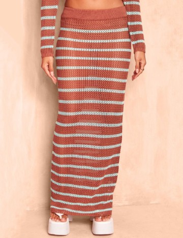 Fusta de plaja PrettyLittleThing, maro