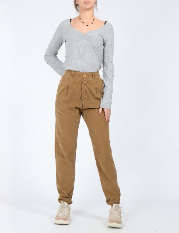 Pantaloni Zra, maro