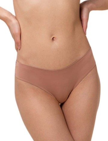 Chilot Triumph, maro