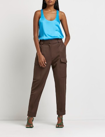 Maiou River Island, albastru