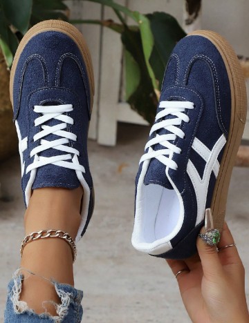 Adidasi SHEIN, bleumarin