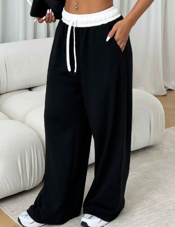 Pantaloni SHEIN, negru/alb