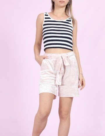 Pantaloni scurti Pieces, roz pal, L