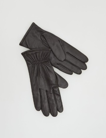 Manusi Reserved, maro