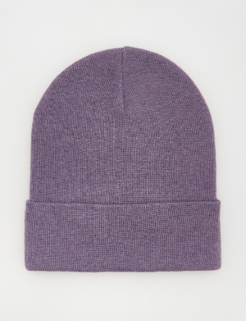 Caciula Reserved, mov