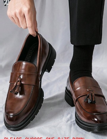 Pantofi SHEIN, maro