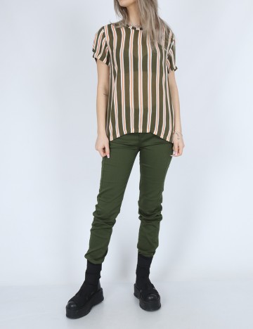 
						Tricou Cream, verde