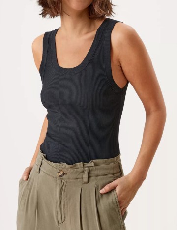 Maiou s.Oliver, negru