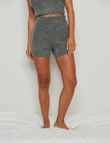 Pantaloni scurti NA-KD, gri