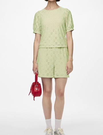 Pantaloni scurti Pieces, verde