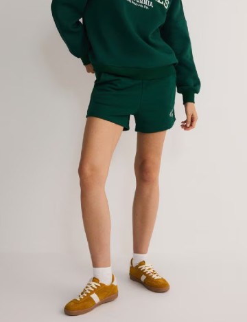 Pantaloni scurti Reserved, verde