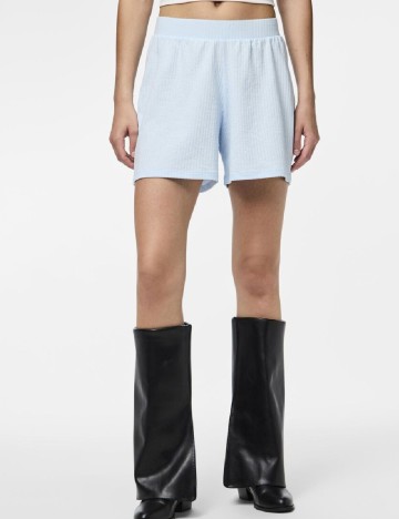 Pantaloni scurti Pieces, albastru