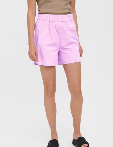 Pantaloni scurti Vero Moda, mov