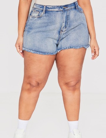 Pantaloni scurti PrettyLittleThing Plus Size, albastru