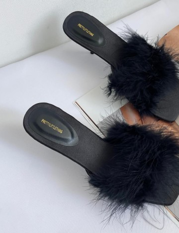 Saboti PrettyLittleThing, negru