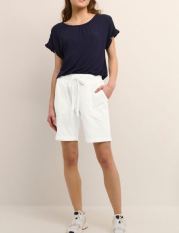 Pantaloni scurti Kaffe, alb