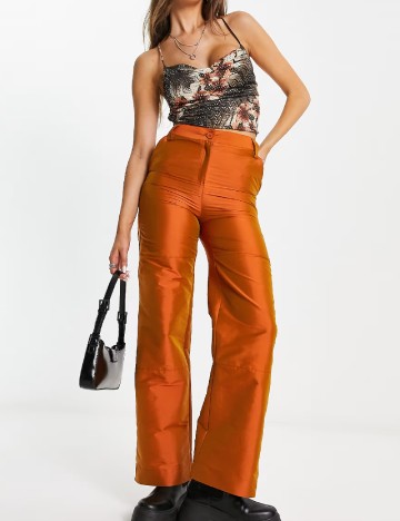Pantaloni COLLUSION, caramiziu