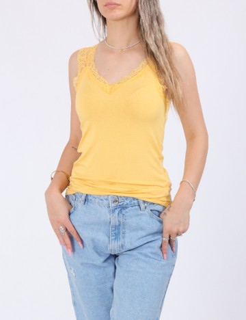 Maiou Pieces, galben