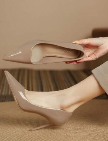 Pantofi SHEIN, bej