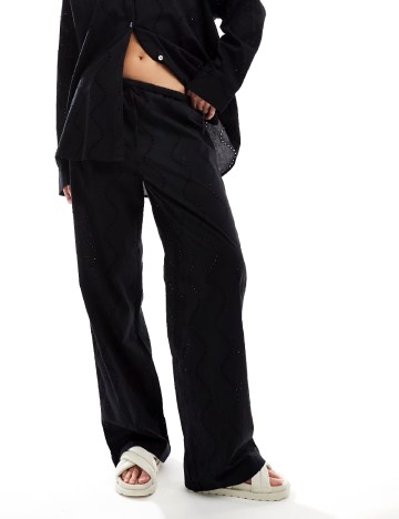 Pantaloni Pull&Bear, negru