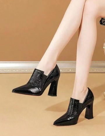 Pantofi SHEIN, negru