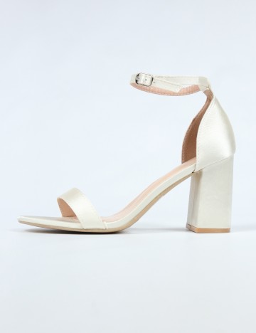 Sandale SHEIN, crem