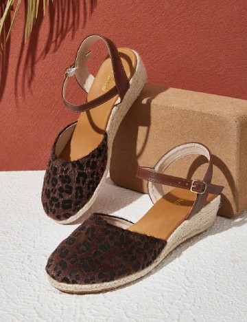 Sandale SHEIN, maro