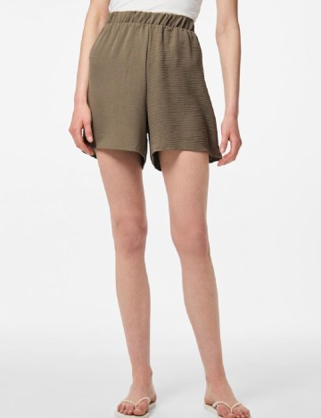 Pantaloni scurti Pieces, kaki