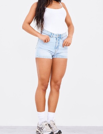 Pantaloni scurti PrettyLittleThing, albastru