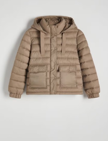 Geaca Reserved, maro