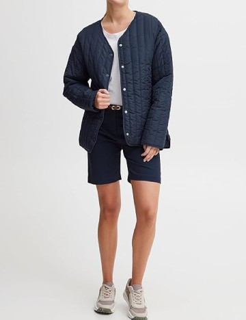 Jacheta Oxmo, albastru