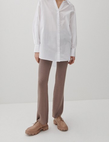 Pantaloni Reserved, maro