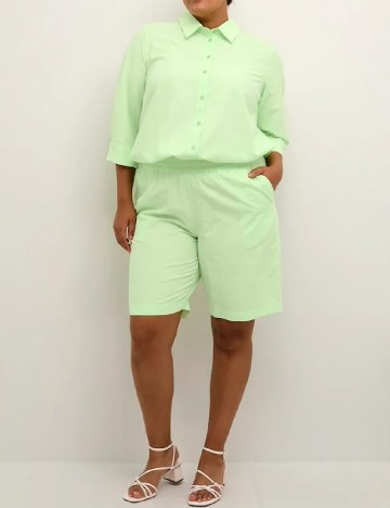 Pantaloni scurti Kaffe Curve, verde