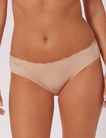 Chilot Triumph, crem