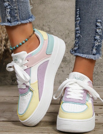 Adidasi SHEIN, mix culori