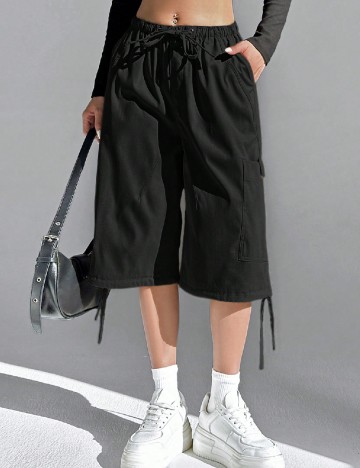 Pantaloni scurti SHEIN, negru