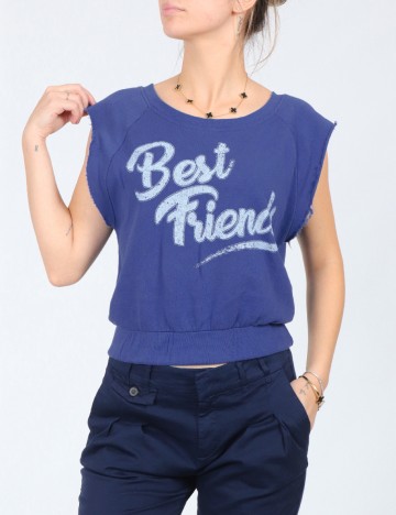 Vesta Bershka, albastru