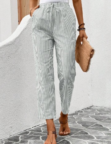 Pantaloni SHEIN, gri