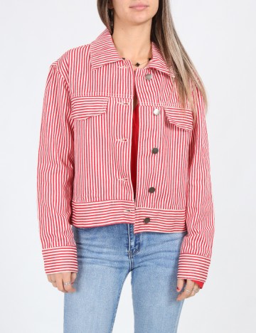 Jacheta Saint Tropez, rosu