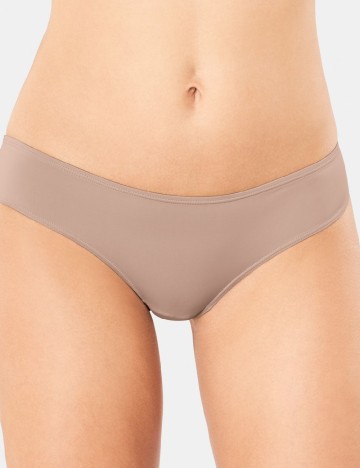 Chilot Triumph, maro