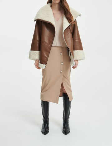 Palton Reserved, maro, L