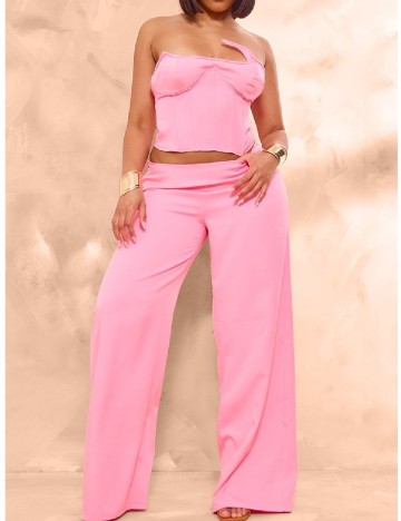 Pantaloni PrettyLittleThing, roz