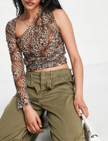 Top Lola May, animal print