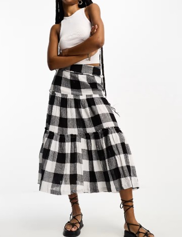 Fusta ASOS, mix culori