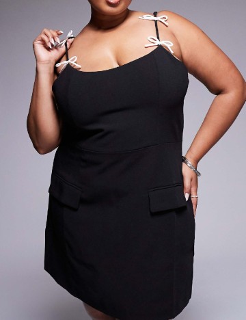 Rochie scurta Kaiia Plus Size, negru